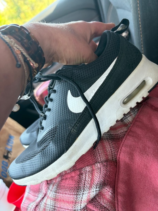 Nike Shoes - Nike Black and White Mesh Athletic Sneaker